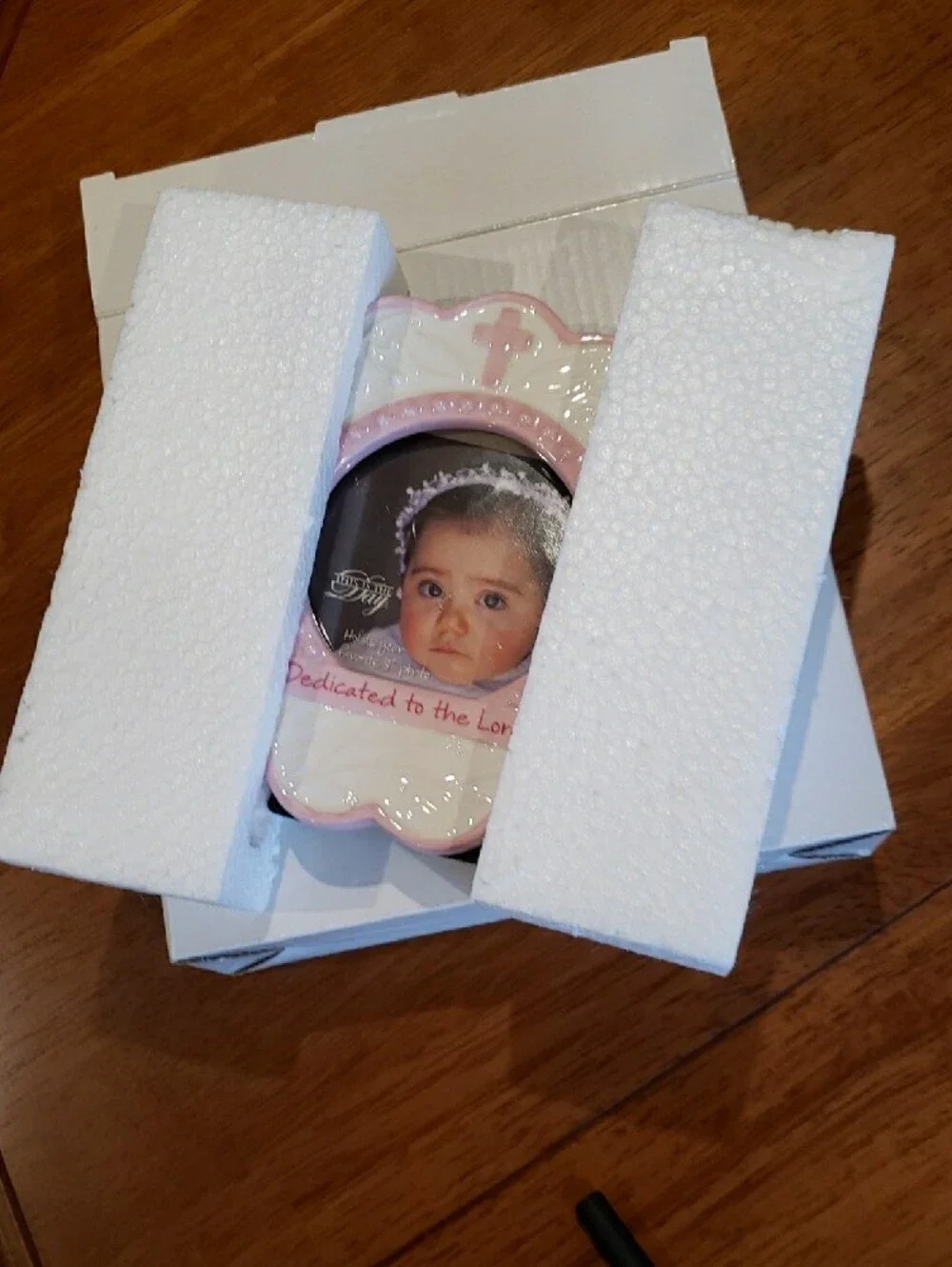 Pink & White NEW Gregg / Enesco Ceramic 'Dedicated to the Lord' Photo Frame